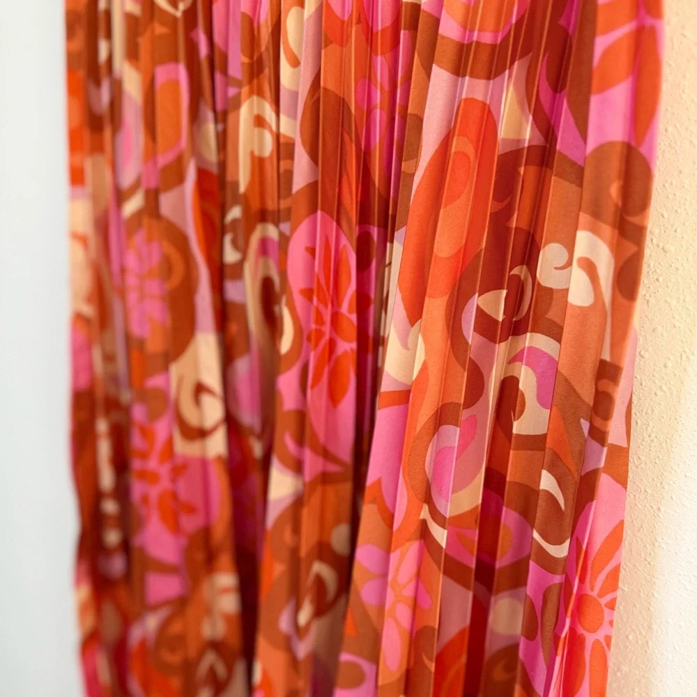 NWT ASOS DESIGN Pleated Midi Skirt Retro Floral Pink Orange US 4